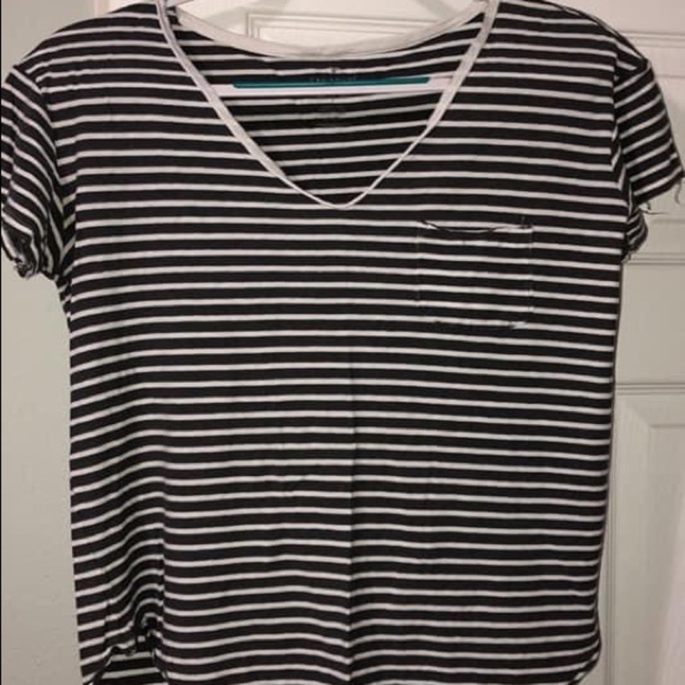 American Eagle Medium T shirt